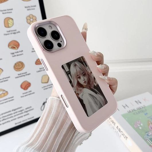 One Case Infinite Wallpapers: iPhone Case with NFC and E-Ink Display - IPH4